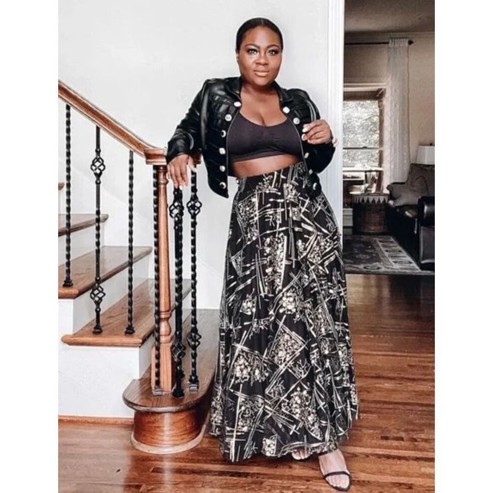 MAKING THE CUT Women's Elegant Black and Gold maxi Skirts‎ size L